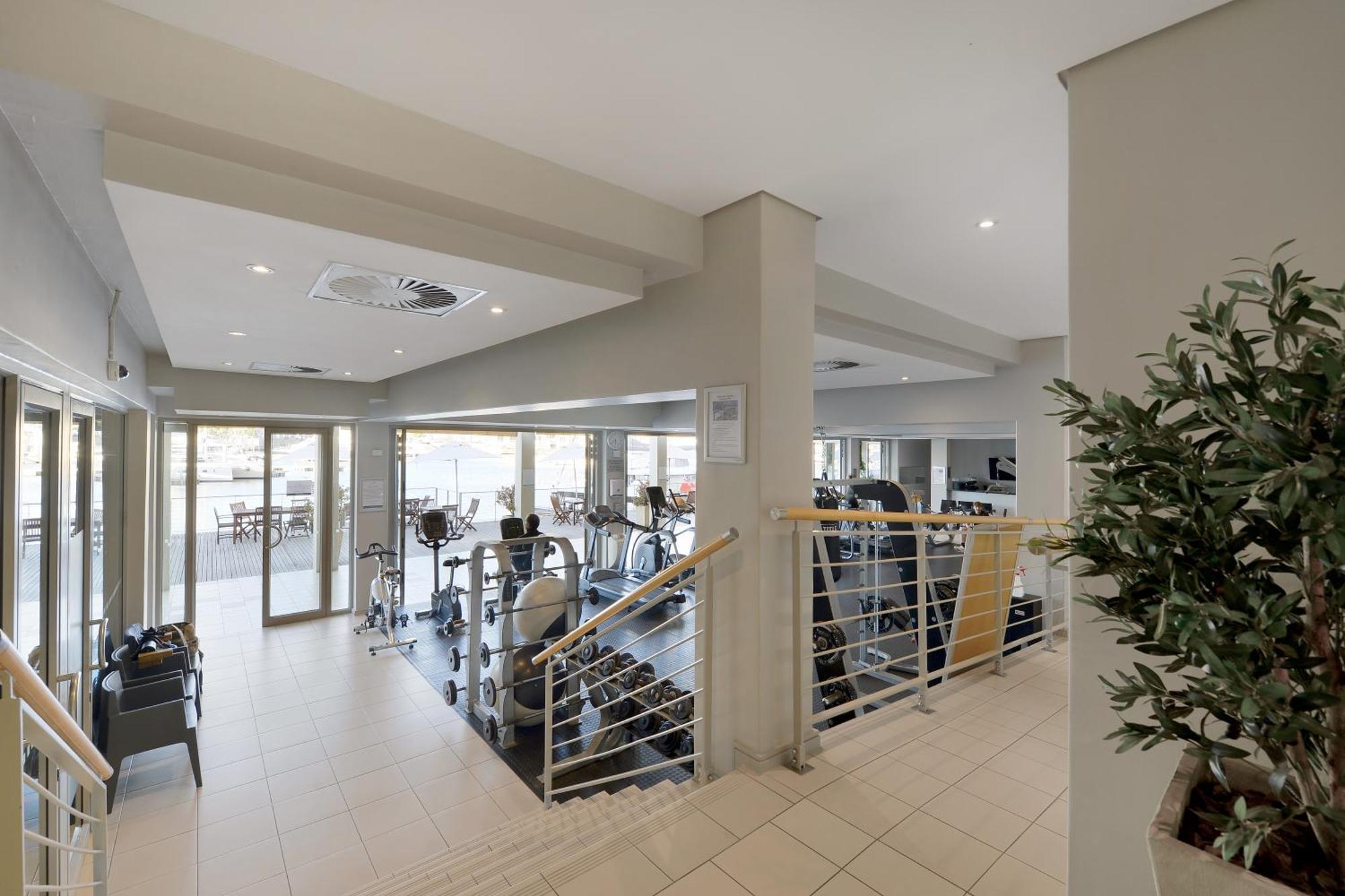 Marina 107 Apartment Кейптаун Екстериор снимка